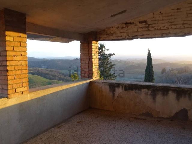 Villetta a schiera in vendita di 200 m² in Via San Piero in Mercato
