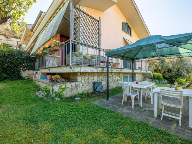 Villetta a schiera in vendita di 200 m² in Via Spagna