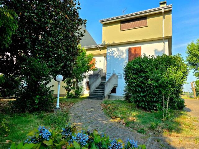 Villetta a schiera in vendita di 200 m² in Via Provinciale, 85