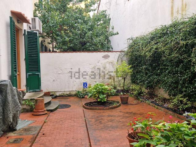 Villetta a schiera in vendita di 200 m² in Via Rosolino Pilo, 7