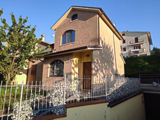 Villetta a schiera in vendita di 200 m² in Via Trentavisi