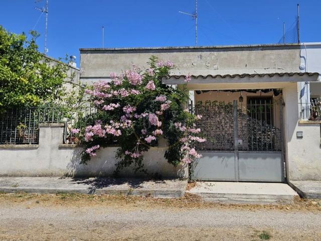 Villetta a schiera in vendita di 200 m² in Viale Delfino, 57