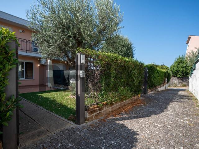 Villetta a schiera in vendita di 200 m² in Contrada Iconicella, 236