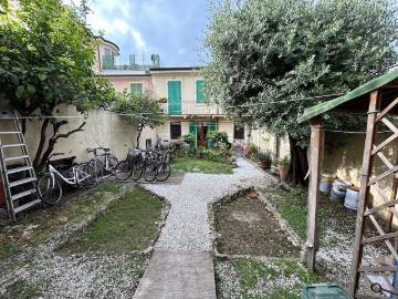 Villetta a schiera in vendita di 200 m² in Corso Giuseppe Garibaldi
