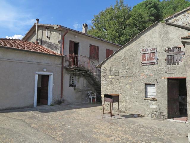 Villetta a schiera in vendita di 200 m² in Località Groppo, 50