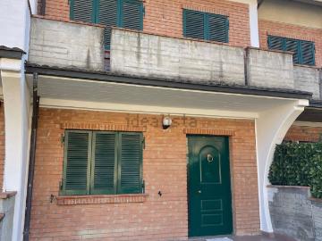 Villetta a schiera in vendita di 200 m² in Strada Acqui, 44