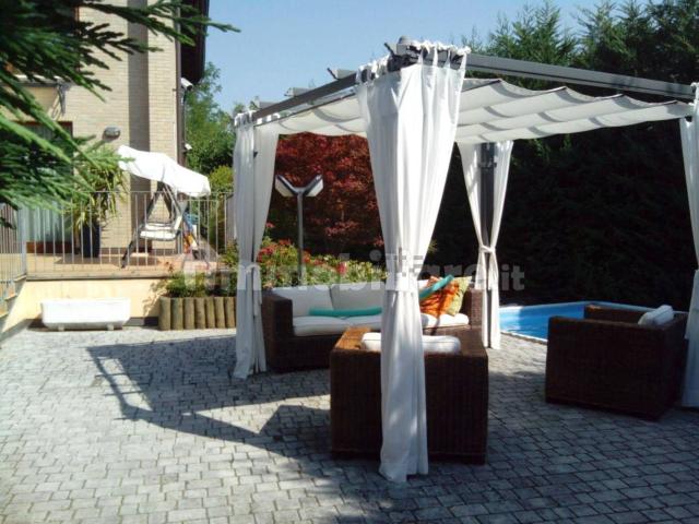 Villetta a schiera in vendita di 200 m² in Strada Bassa dei Folli