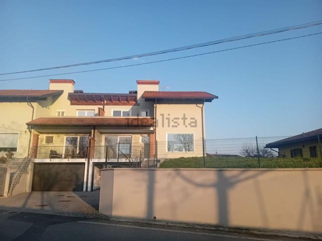Villetta indipendente in vendita di 230 m² in Via Meleto, 2
