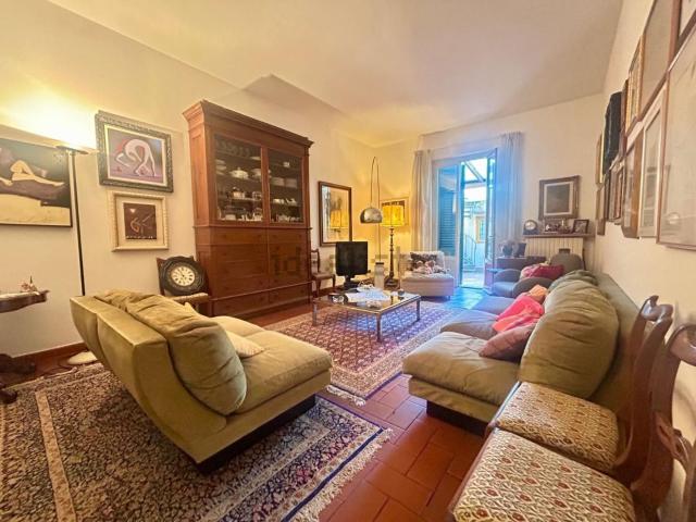 Villetta a schiera in vendita di 203 m² in Via Piave, 50053