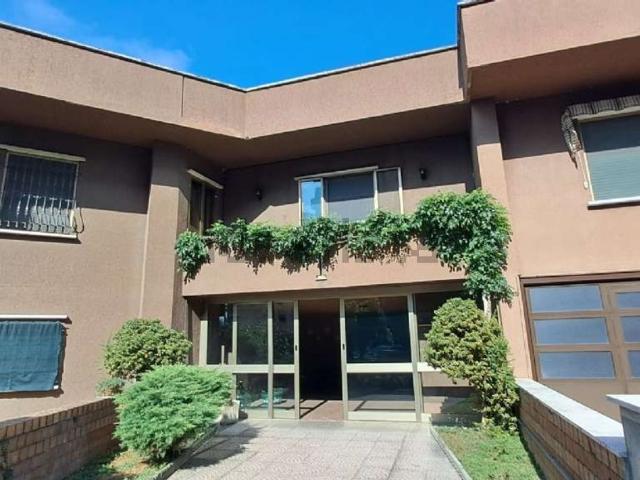 Villetta a schiera in vendita di 203 m² in Via Tommaso Masaccio
