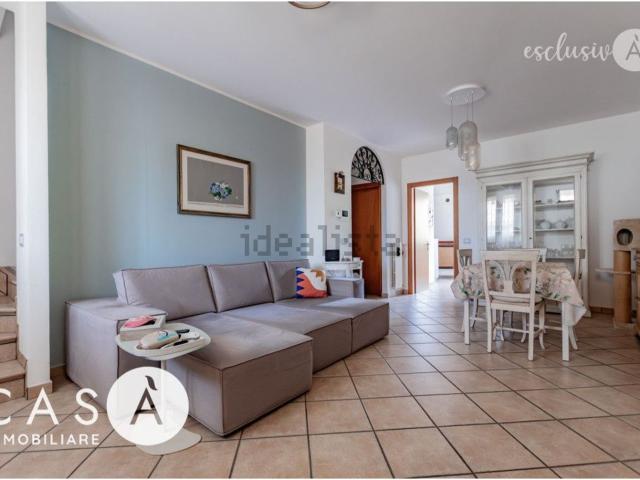 Villetta a schiera in vendita di 205 m² in Via Bologna, 36