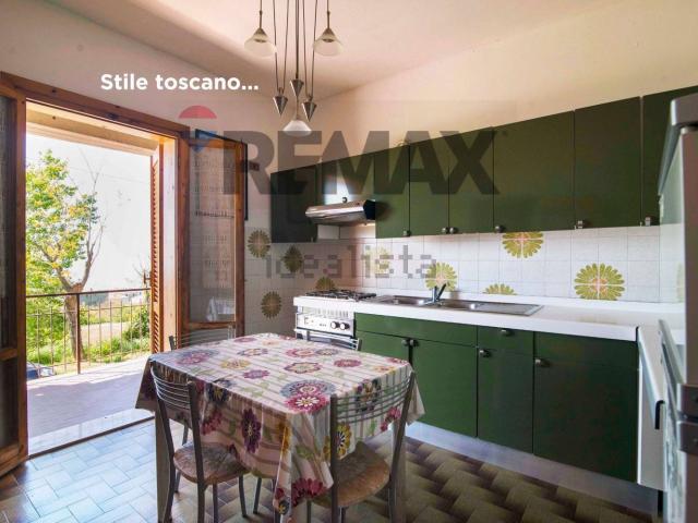 Villetta a schiera in vendita di 205 m² in Via dell&apos Orfanotrofio, 72