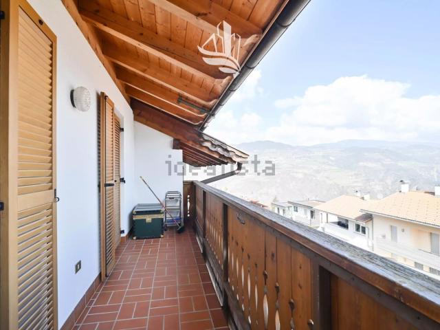 Villetta a schiera in vendita di 186 m² in Via Chiesa