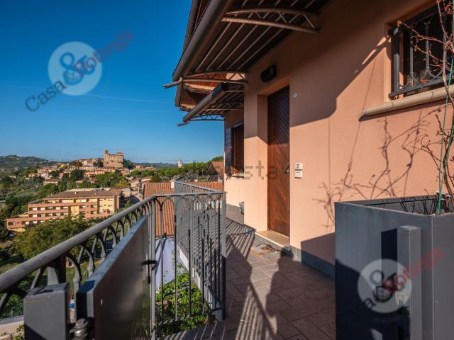Villetta a schiera in vendita di 206 m² in Via Nazario Sauro, 22