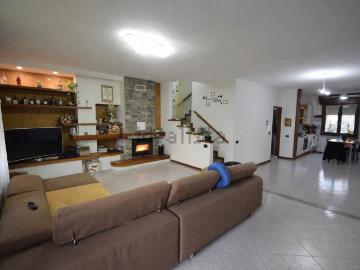 Villetta a schiera in vendita di 207 m²