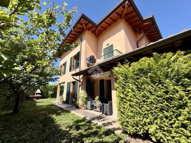 Villetta a schiera in vendita di 207 m² in Via Alfonso Marelli, 52
