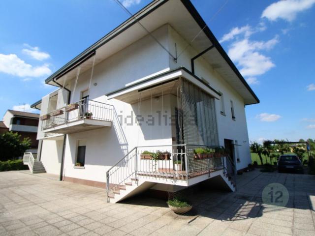Villetta a schiera in vendita di 208 m² in Traversa San Lorenzo