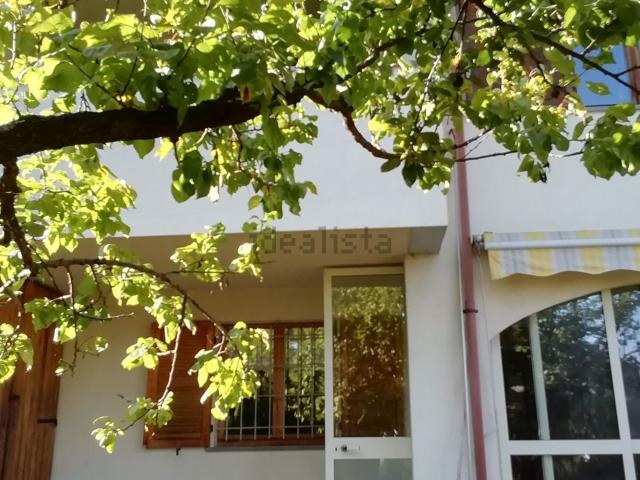 Villetta a schiera in vendita di 210 m² in Via Bettolino, 1
