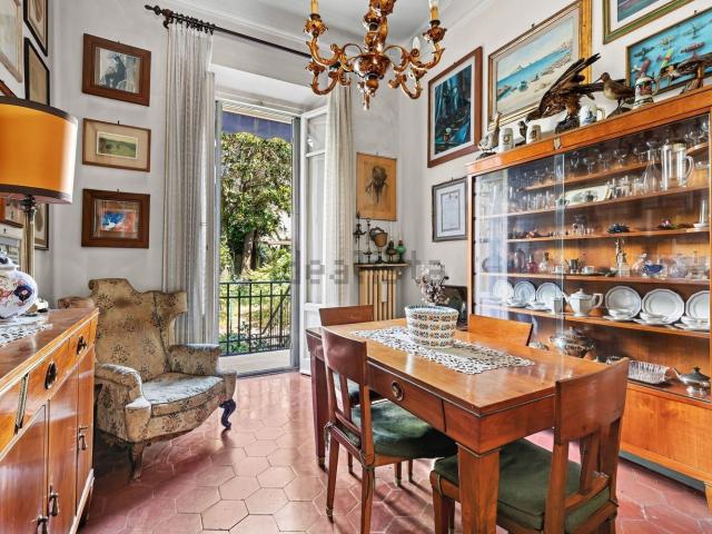 Villetta a schiera in vendita di 210 m² in Via Giuseppe Cesare Abba, 12