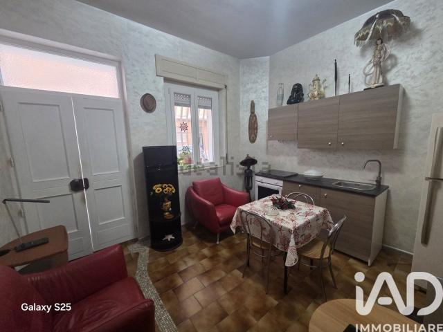 Villetta a schiera in vendita di 210 m² in Via Giuseppe Garibaldi, 236