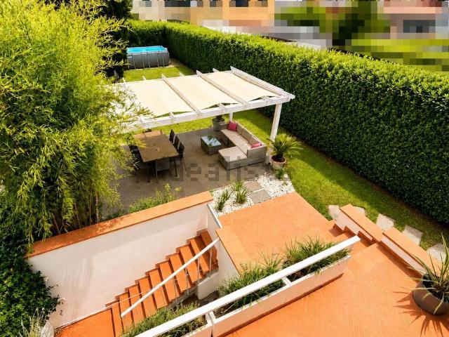 Villetta a schiera in vendita di 210 m² in Via Giovanni Duprè, 50053
