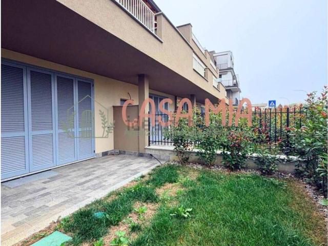 Villetta a schiera in vendita di 210 m² in Via Grazia Deledda