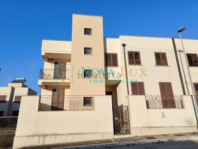 Villetta a schiera in vendita di 210 m² in Via Don Pino Puglisi, 32