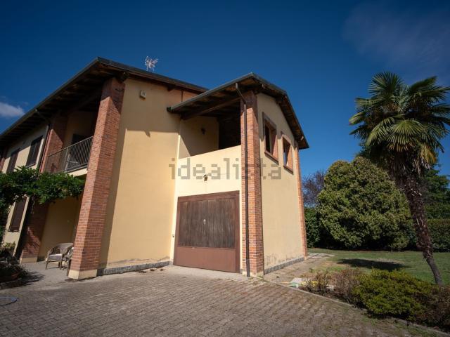 Villetta a schiera in vendita di 210 m² in Via de Sanctis, 29