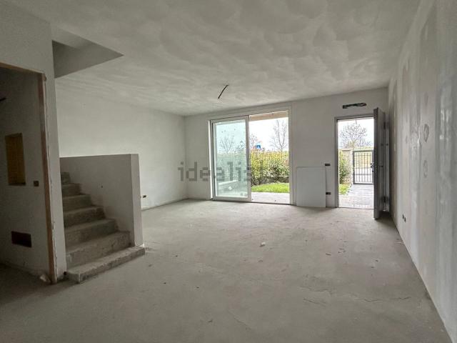 Villetta a schiera in vendita di 210 m² in Via della Besurica