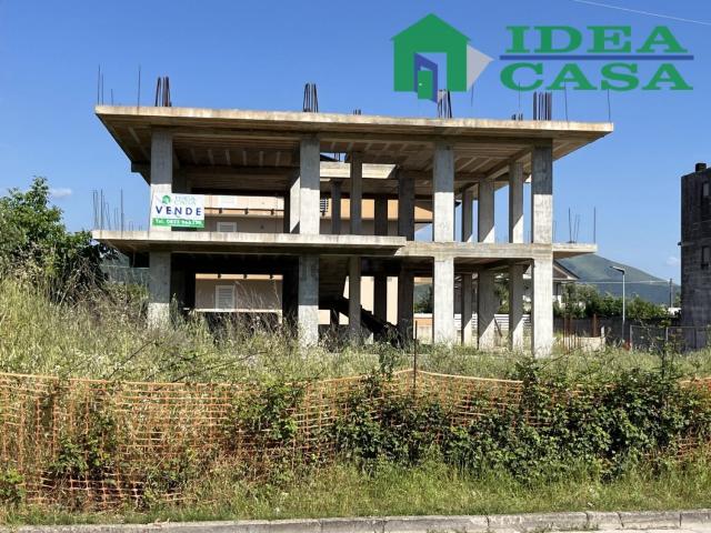 Villetta a schiera in vendita di 210 m² in Via Luciani, 68