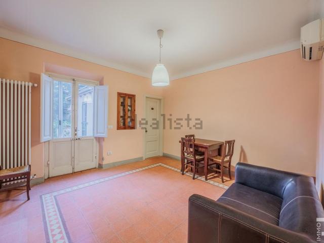 Villetta a schiera in vendita di 210 m² in Via Mortuli