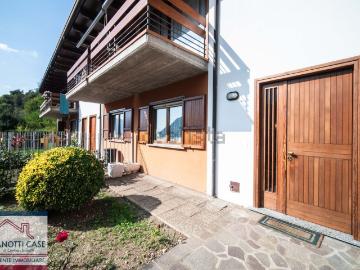 Villetta a schiera in vendita di 210 m² in Via Sonclino, 16