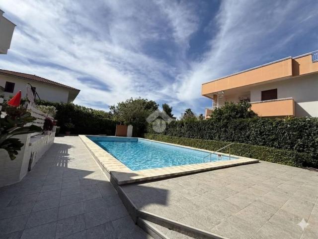 Villetta a schiera in vendita di 210 m² in Via Pazienza, 27