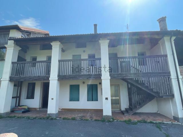 Villetta a schiera in vendita di 210 m² in Frazione Santa Margherita