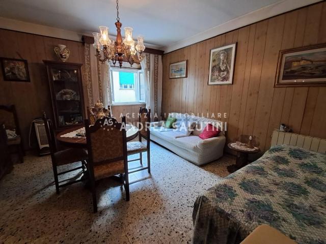 Villetta a schiera in vendita di 210 m² in Località Montecastello