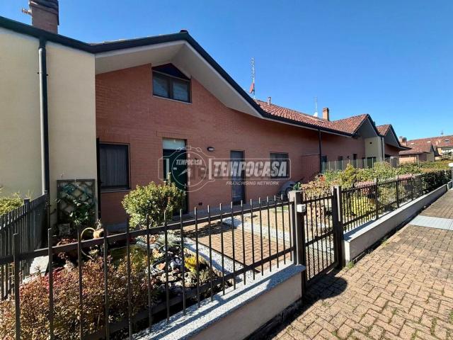 Villetta a schiera in vendita di 210 m² in Strada Comunale della Gerbola, 5