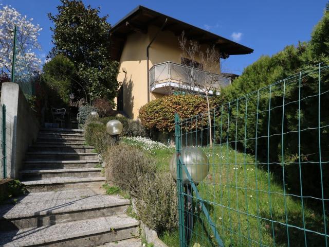 Villetta a schiera in vendita di 211 m² in Via San Sebastiano, 23