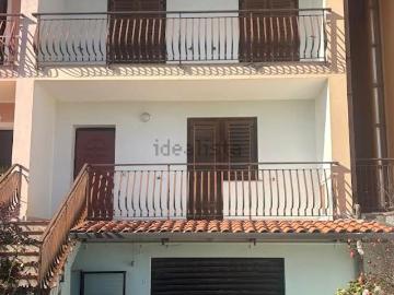Villetta a schiera in vendita di 212 m² in Via Cesare Pavese, 92