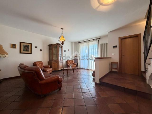 Villetta a schiera in vendita di 212 m² in Via Albisola, 57