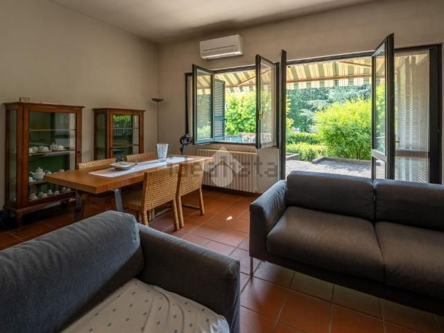 Villetta a schiera in vendita di 218 m² in Via Gioacchino Rossini