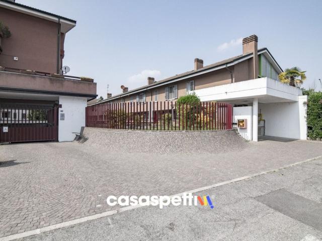 Villetta a schiera in vendita di 218 m² in Via Pavia