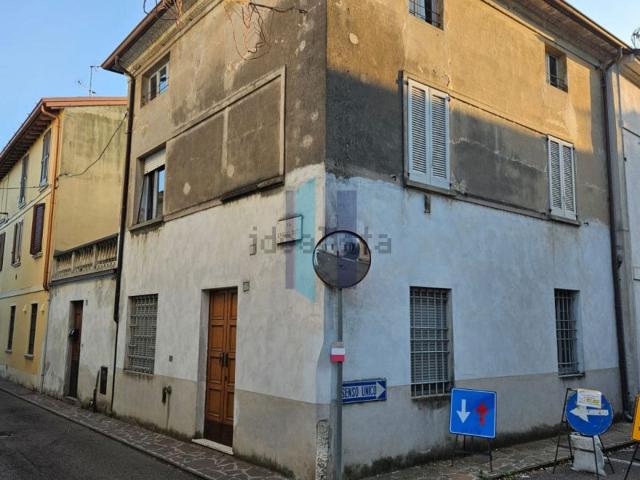 Villetta a schiera in vendita di 218 m² in Viale della Vittoria, 51
