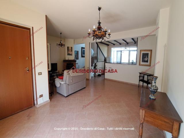 Villetta a schiera in vendita di 219 m² in Via Castellana, 316