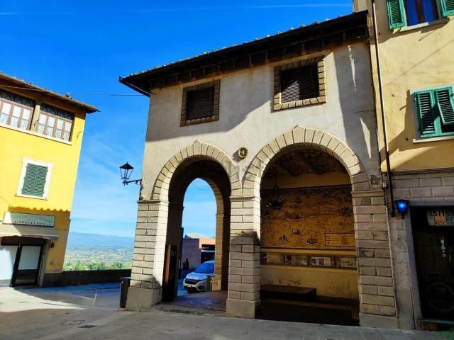 Villetta a schiera in vendita di 220 m² in Via Augusto Conti