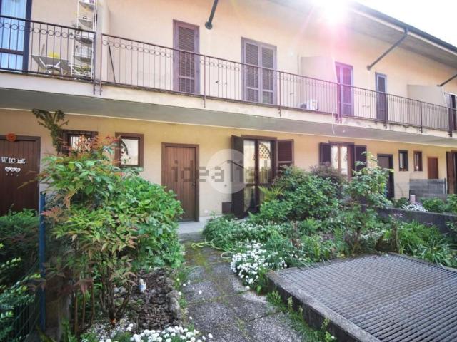 Villetta a schiera in vendita di 220 m² in Via Giacomo Matteotti