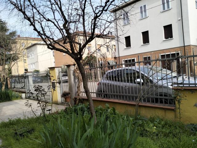 Villetta a schiera in vendita di 220 m² in Via Gibellini