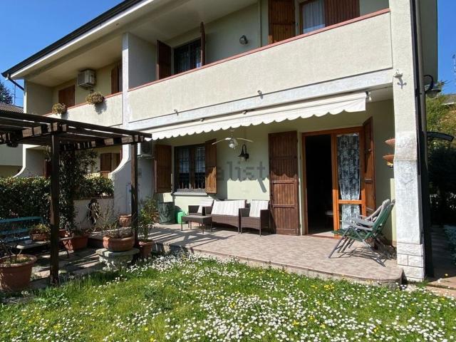 Villetta a schiera in vendita di 220 m² in Via del Pretorio, 38