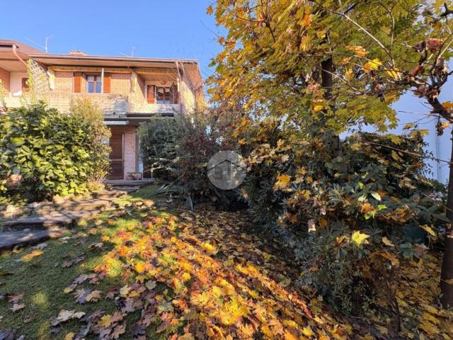 Villetta a schiera in vendita di 220 m² in Via Santa Croce, 33