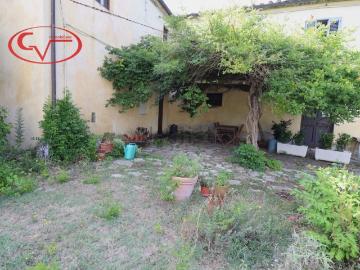 Villetta a schiera in vendita di 220 m² in Via Perelli