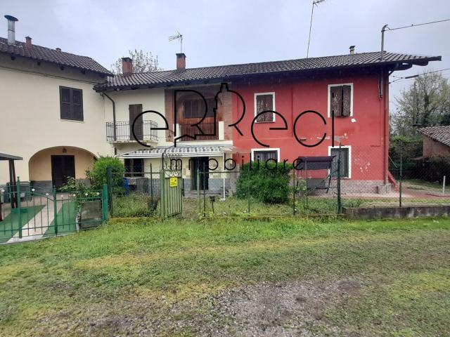 Villetta a schiera in vendita di 220 m² in Via Piollo, 15